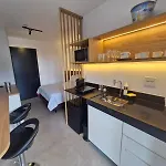 Lindo Studio Proximo Aeroporto, Shopping E Metro